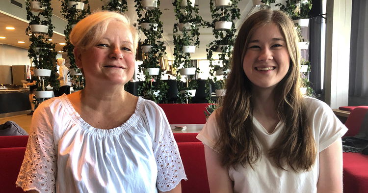Hornistene Inger Besserudhagen og Lovise Håpnes.